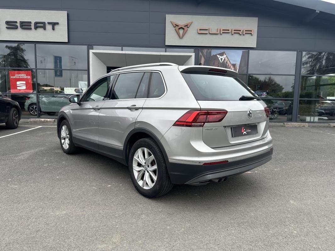 Volkswagen Tiguan - Photo 3