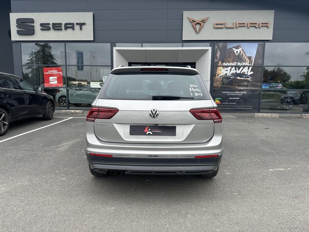 Volkswagen Tiguan - Photo 4