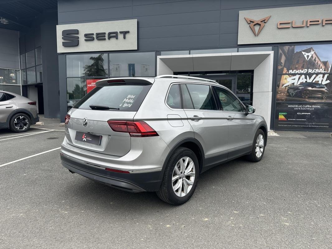 Volkswagen Tiguan - Photo 5