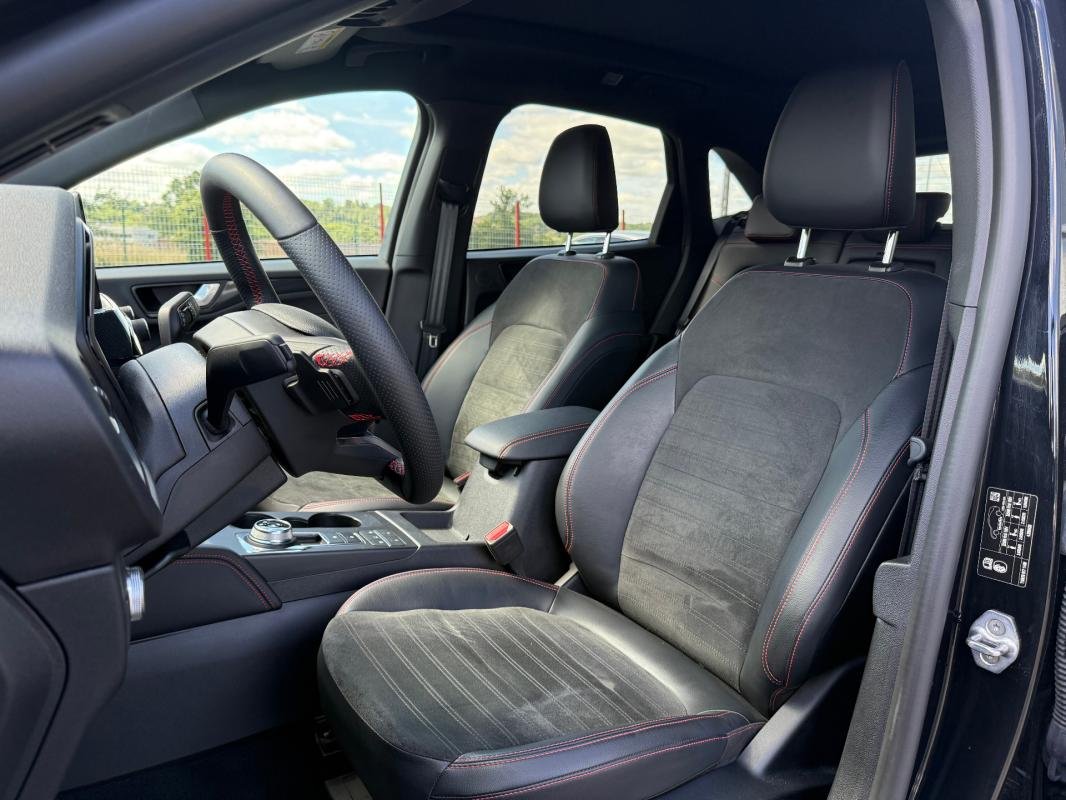 Ford Kuga - Photo 13