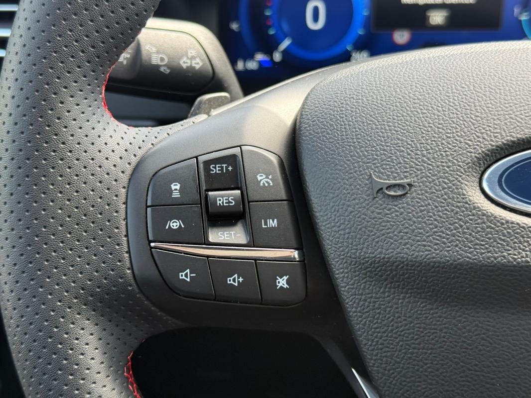 Ford Kuga - Photo 14