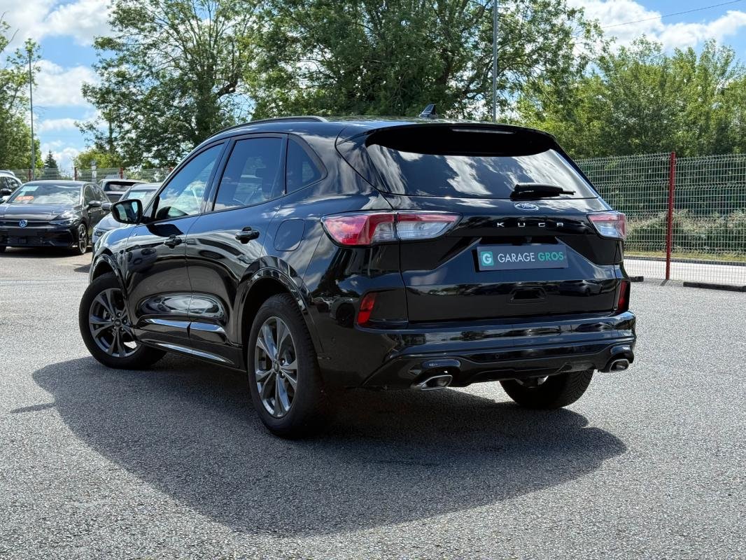 Ford Kuga - Photo 2