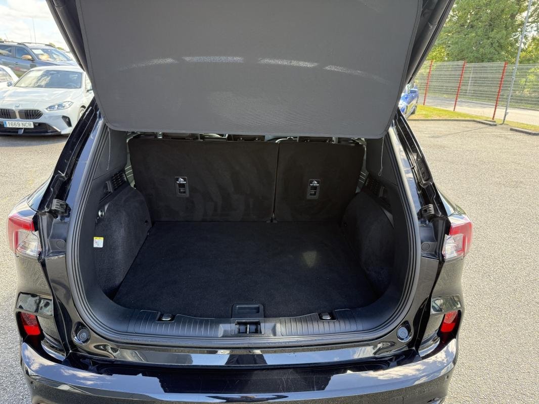 Ford Kuga - Photo 23