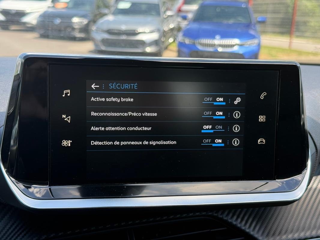 Peugeot 2008 - Photo 21