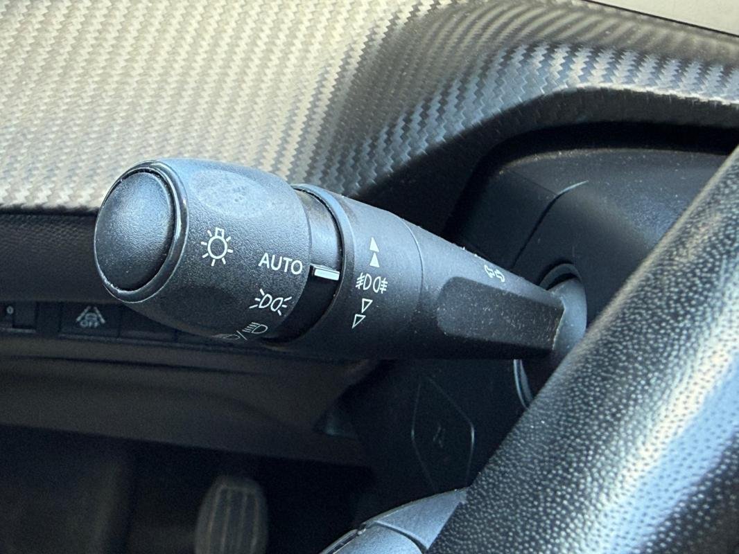 Peugeot 2008 - Photo 9