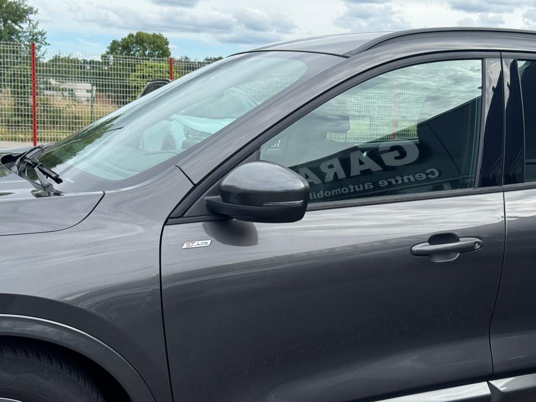 Ford Kuga - Photo 25