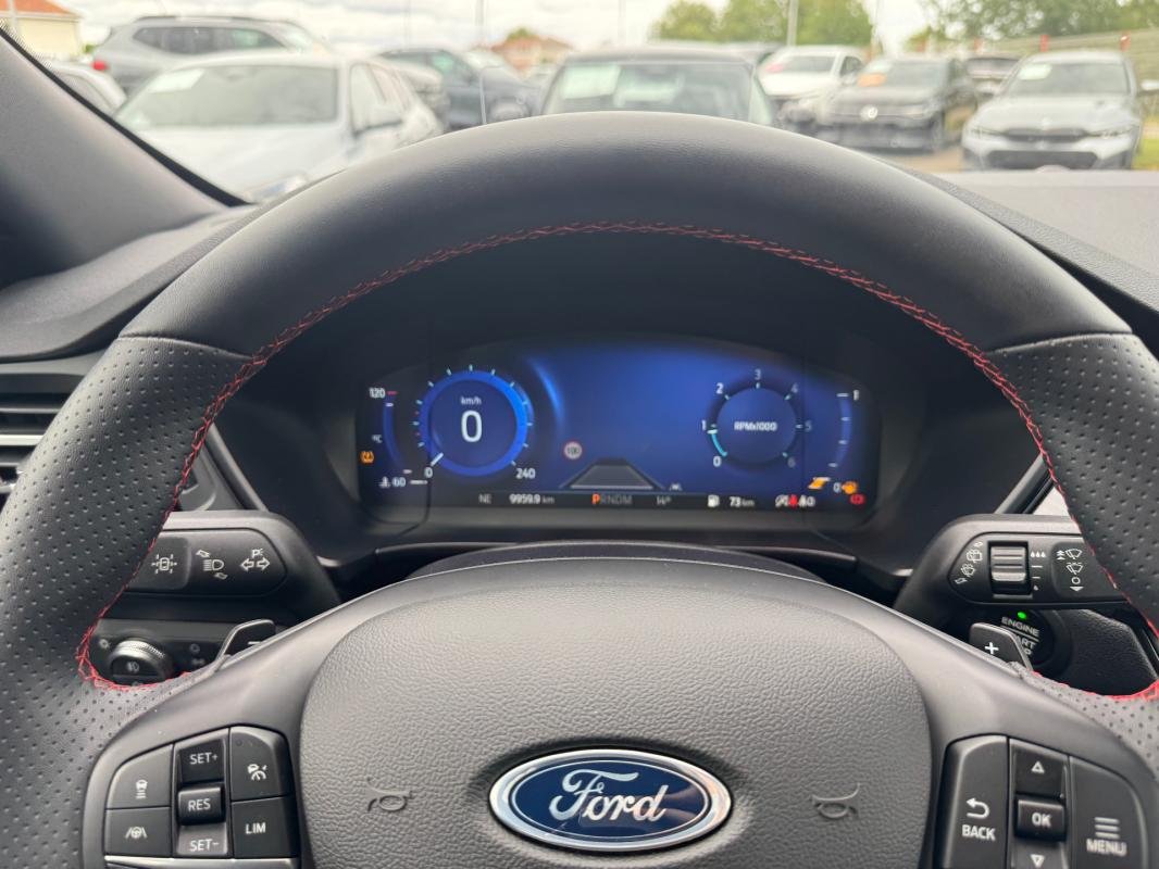 Ford Kuga - Photo 8