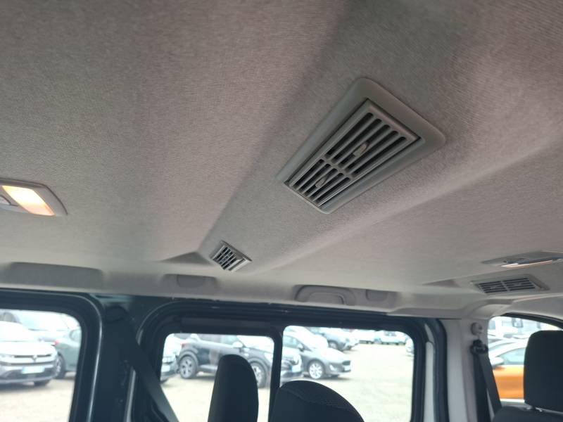 Renault Trafic - Photo 18