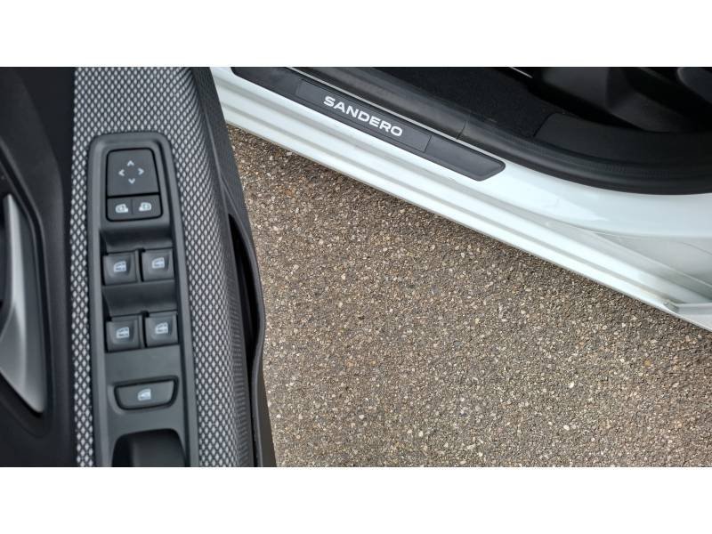 Dacia Sandero - Photo 32