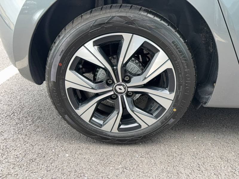 Renault Clio - Photo 14