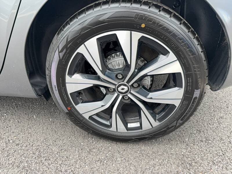 Renault Clio - Photo 15