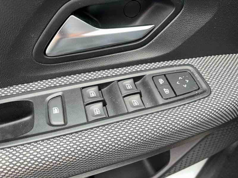 Dacia Sandero - Photo 32