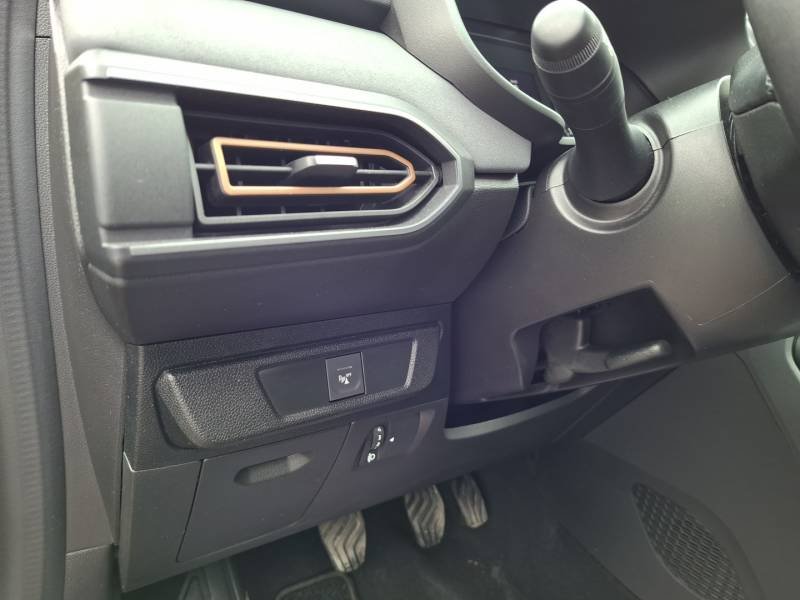 Dacia Sandero - Photo 32