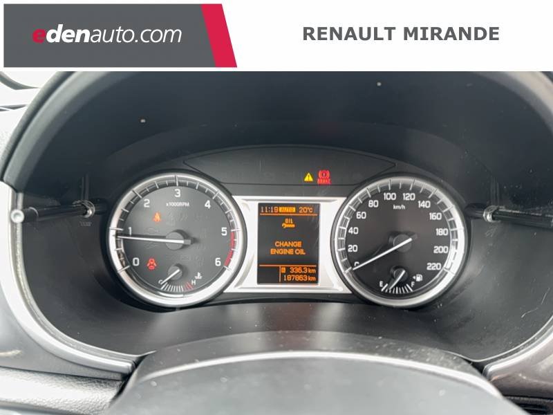 Suzuki Vitara - Photo 13