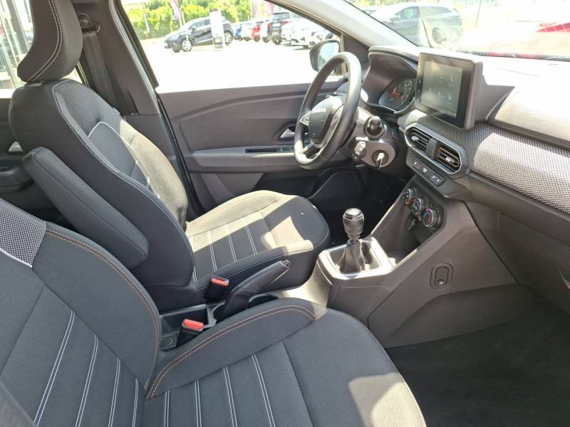 Dacia Sandero - Photo 12