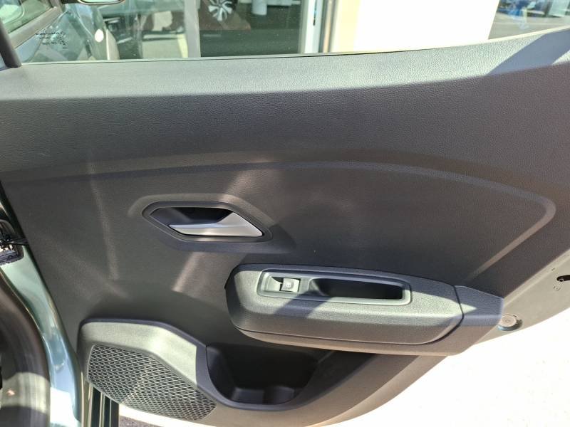 Dacia Sandero - Photo 17