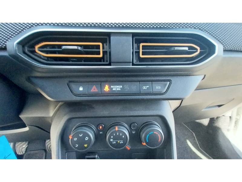 Dacia Sandero - Photo 25