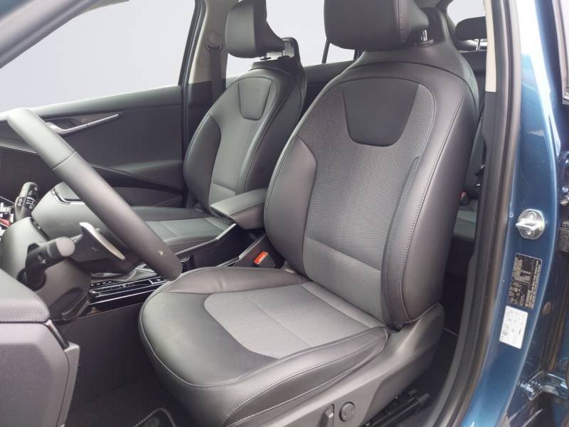 Kia Niro - Photo 12