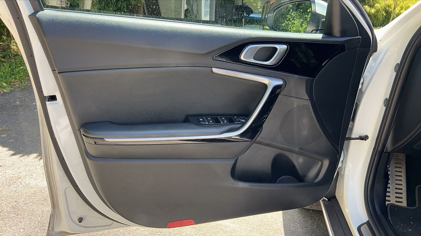 Kia Xceed - Photo 23