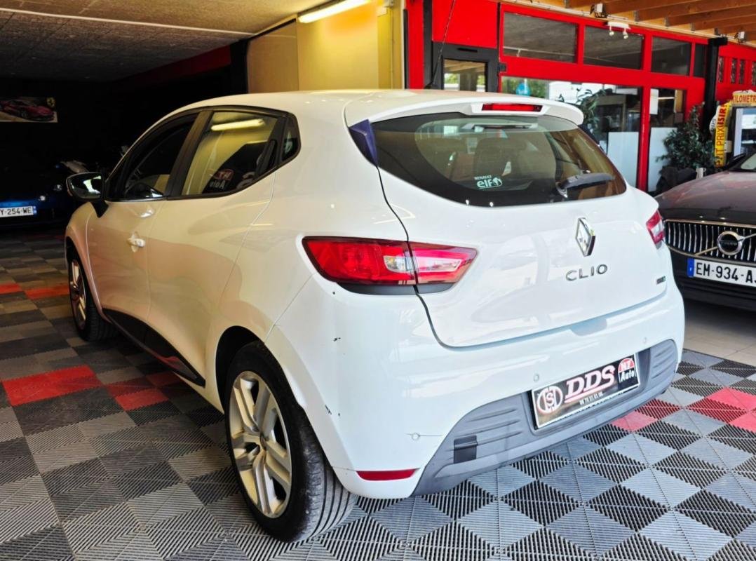 Renault Clio - Photo 14