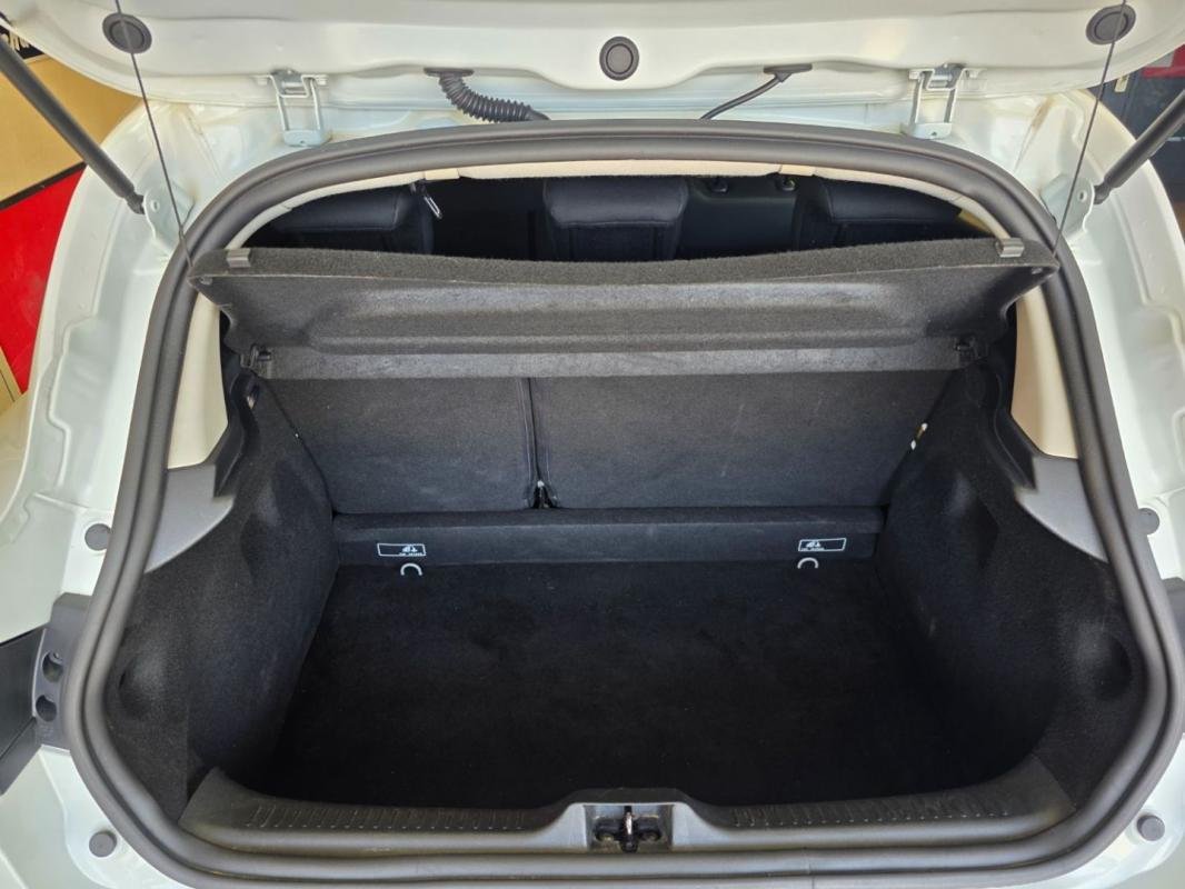 Renault Clio - Photo 22