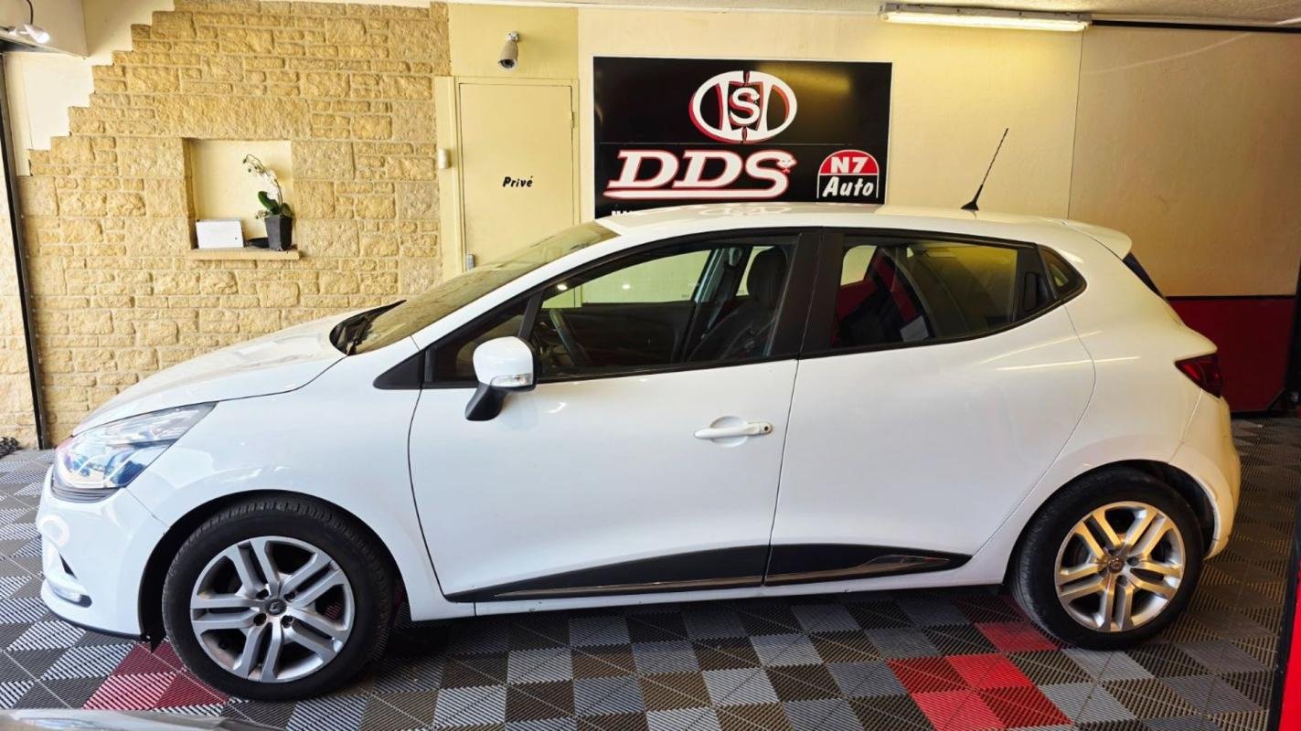 Renault Clio - Photo 8