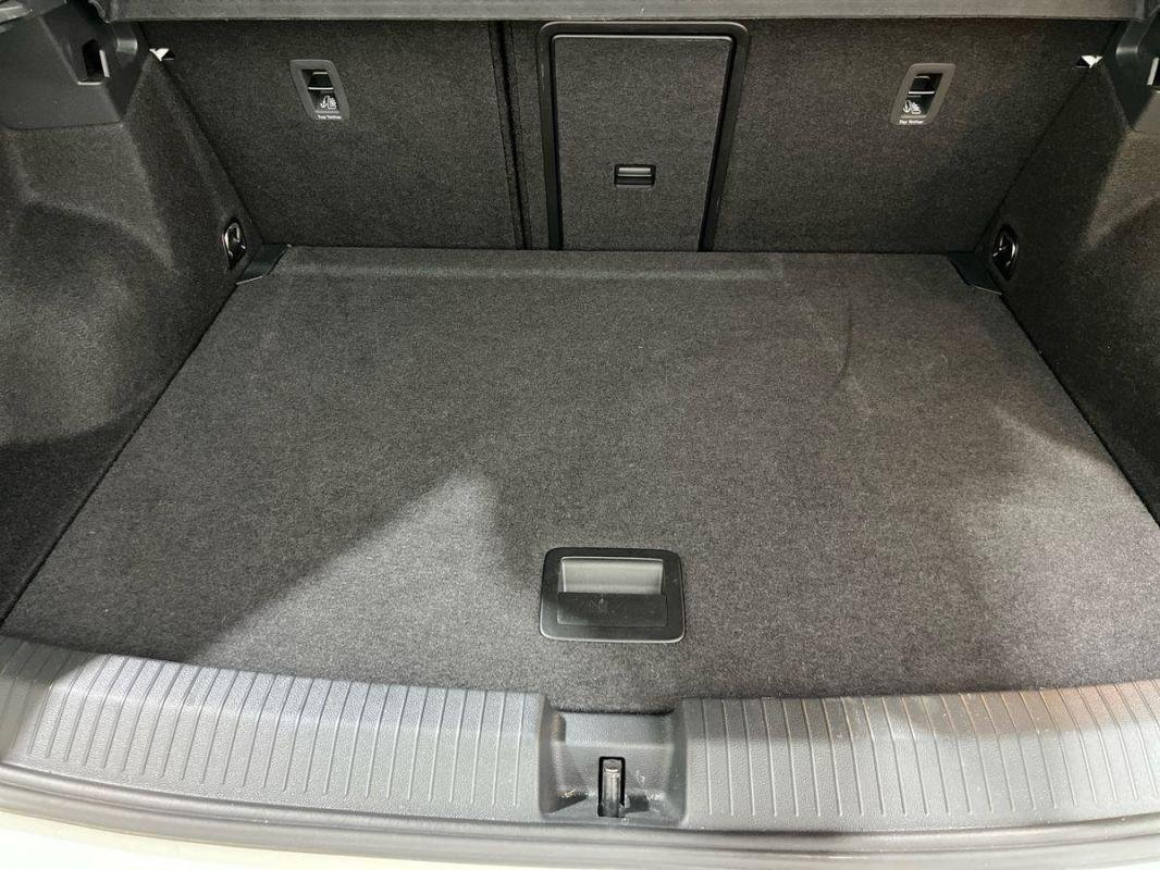 Volkswagen T-Roc - Photo 31