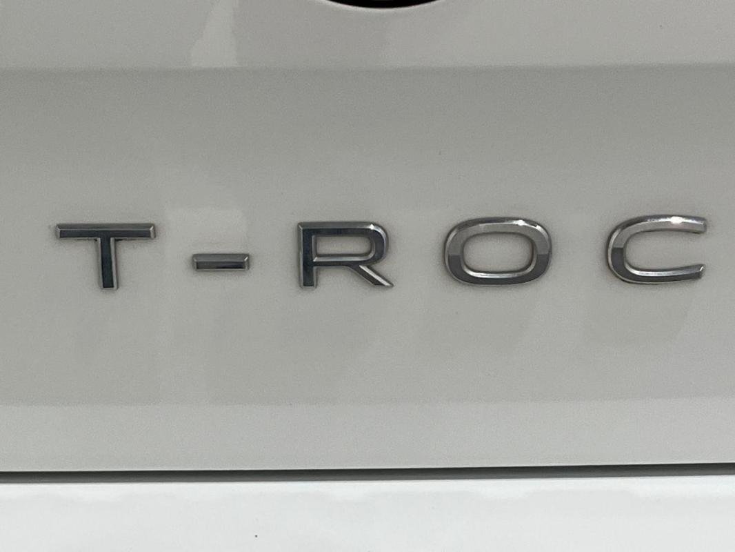 Volkswagen T-Roc - Photo 27
