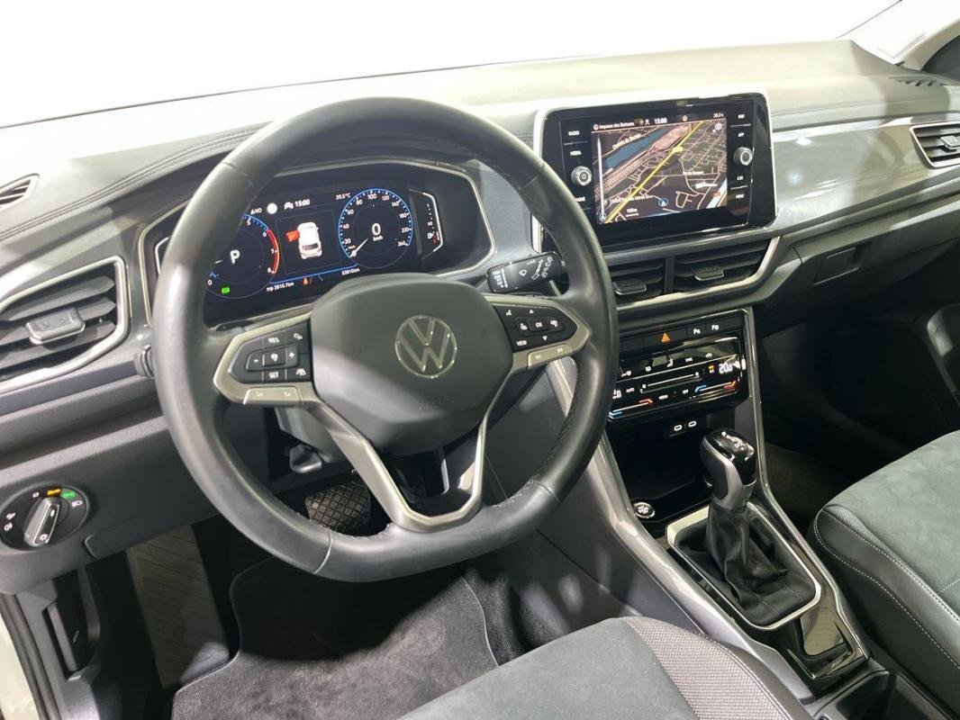 Volkswagen T-Roc - Photo 9