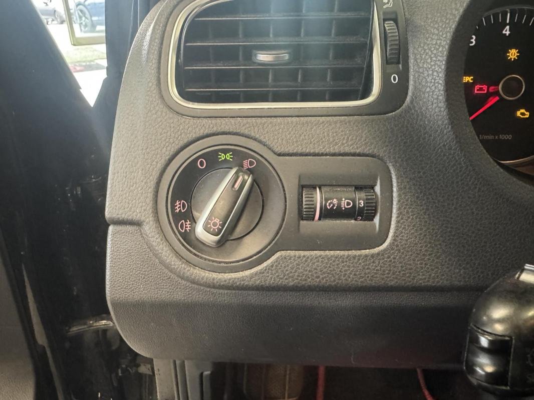 Volkswagen Polo - Photo 19