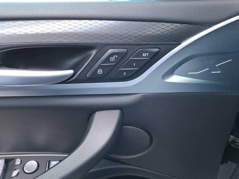 BMW X3 - Photo 25