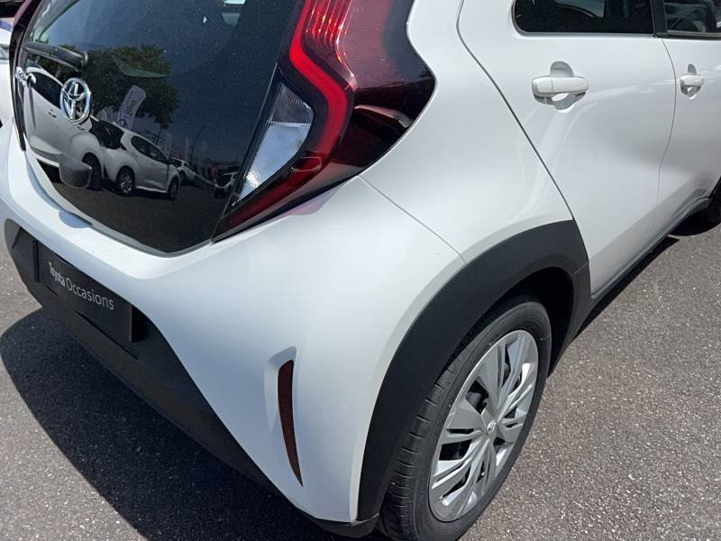 Toyota aygo x - Photo 17