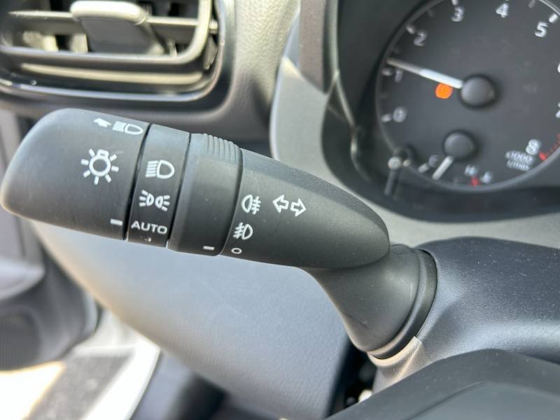 Toyota Yaris - Photo 14