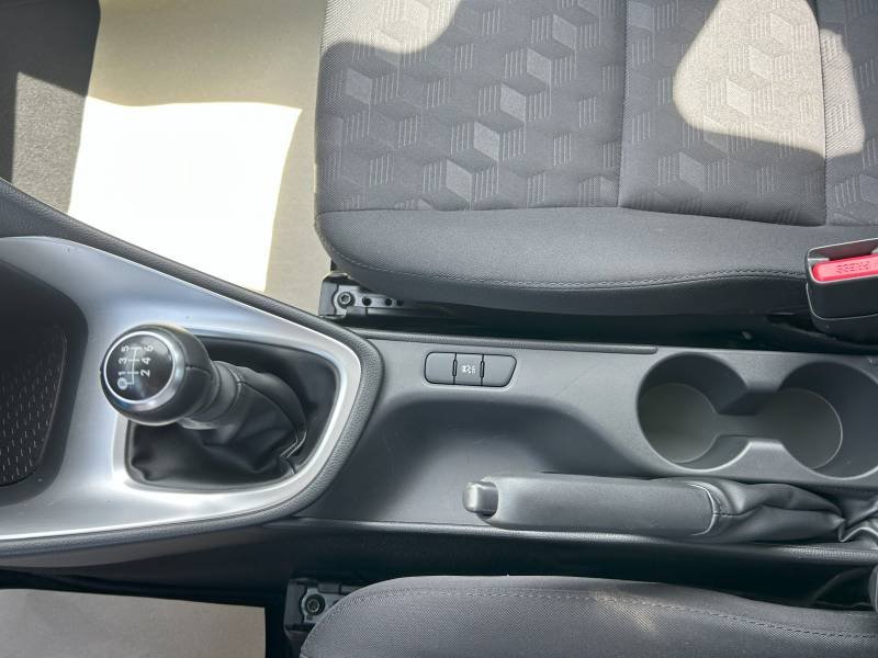Toyota Yaris - Photo 18