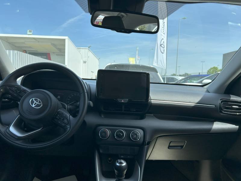 Toyota Yaris - Photo 9