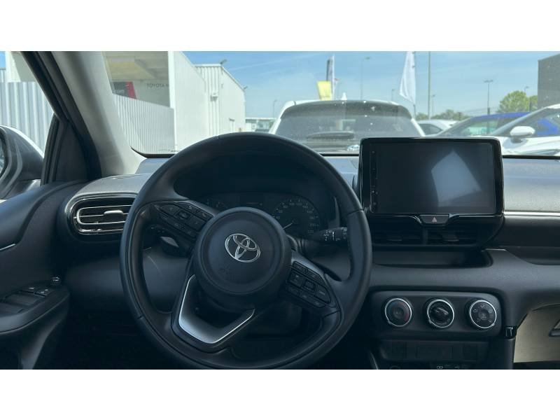 Toyota Yaris - Photo 10
