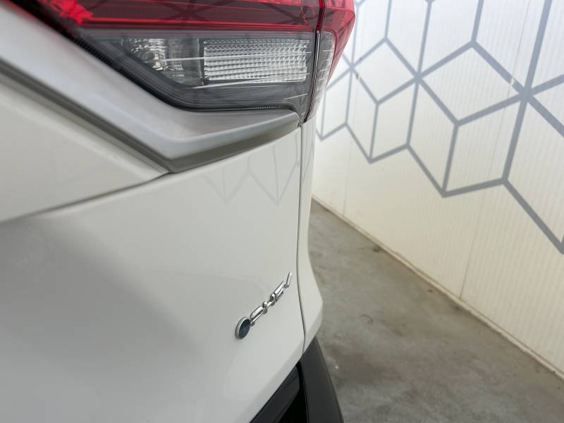 Toyota RAV4 - Photo 6