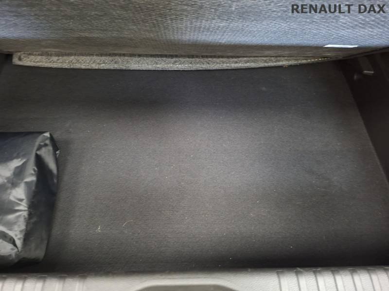 Renault Clio - Photo 23