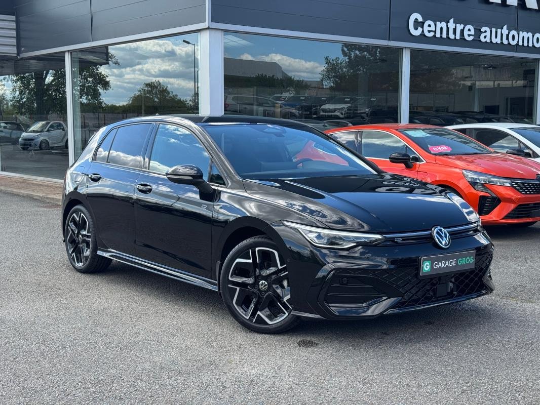 Volkswagen Golf - Photo 1