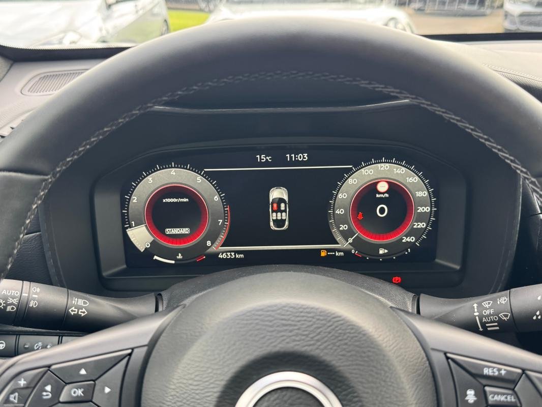 Nissan Juke - Photo 15