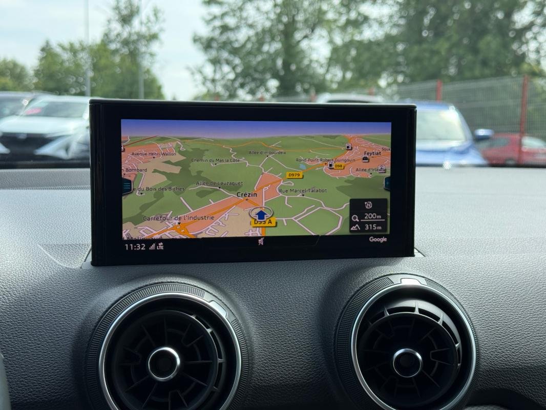 Audi Q2 - Photo 14