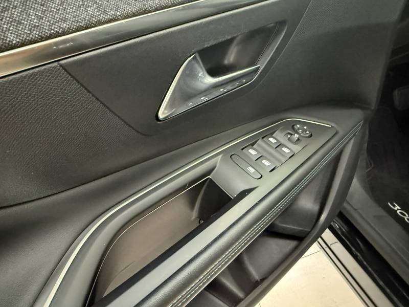 Peugeot 3008 - Photo 24