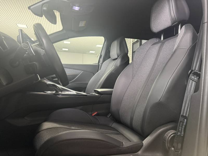 Peugeot 3008 - Photo 9