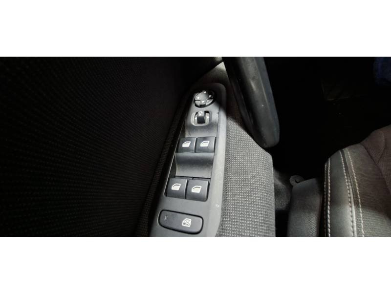 Peugeot 308 - Photo 25