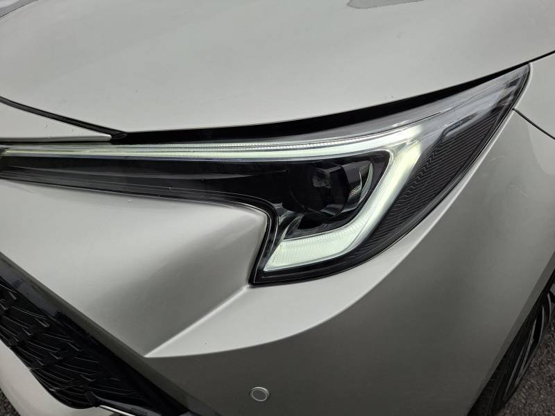 Toyota Corolla - Photo 12