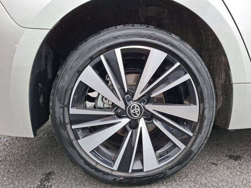Toyota Corolla - Photo 10