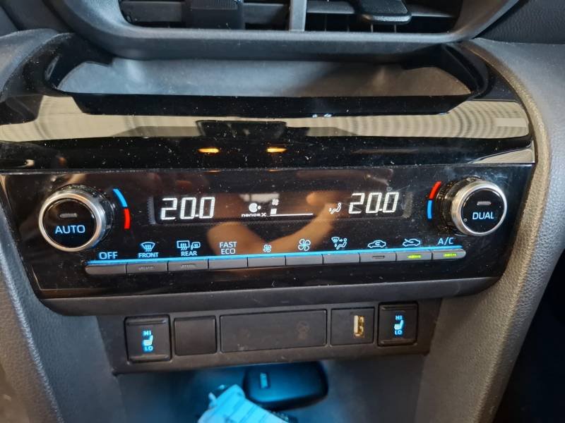 Toyota Yaris - Photo 25