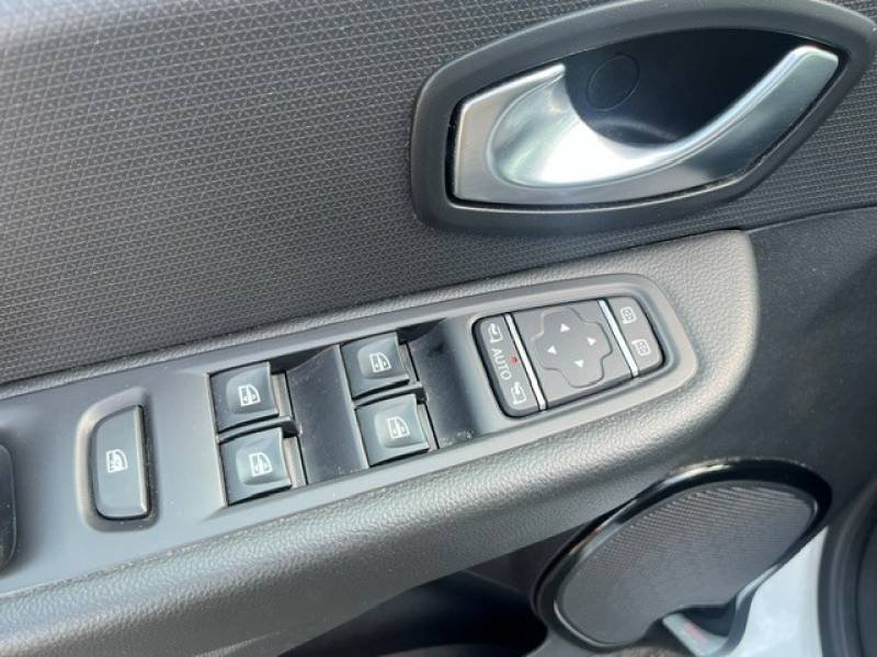 Renault Clio - Photo 15