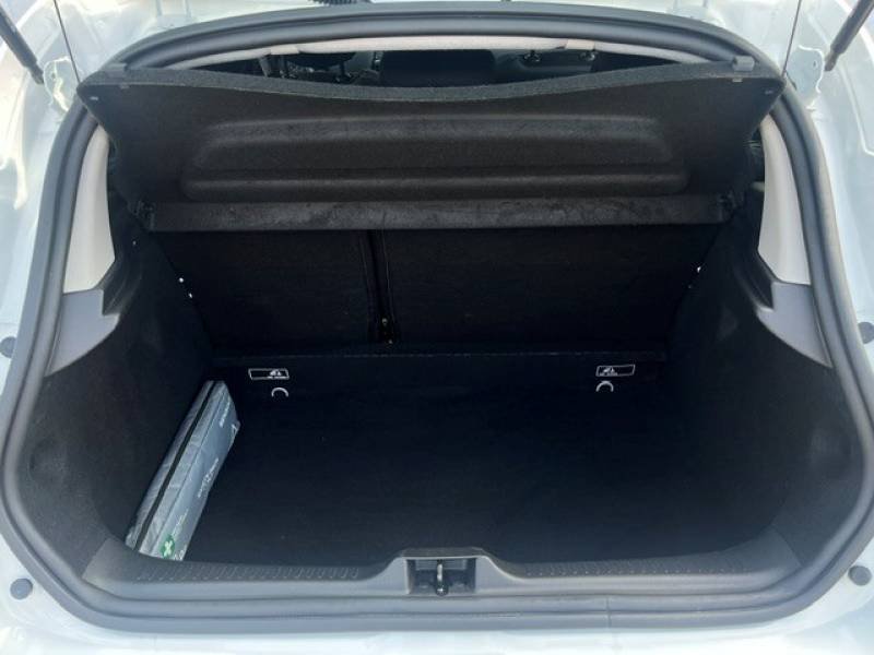 Renault Clio - Photo 24