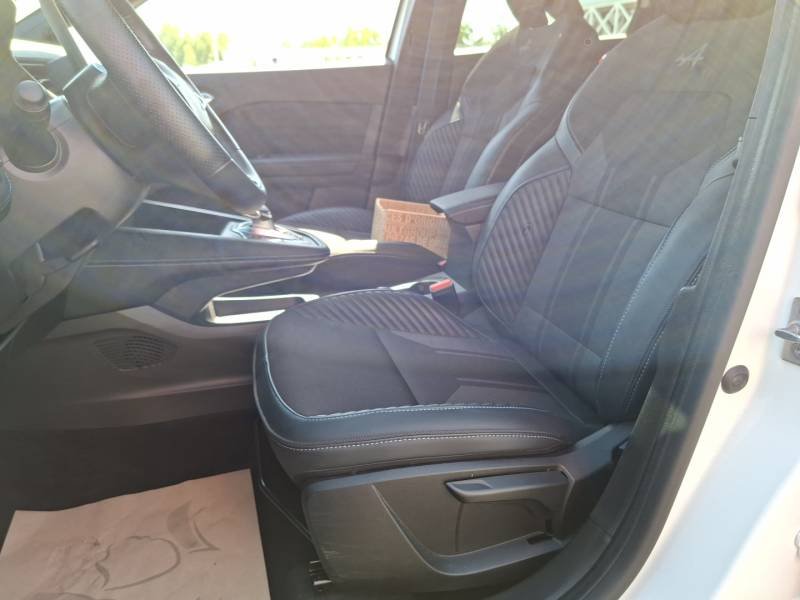 Renault Captur - Photo 15